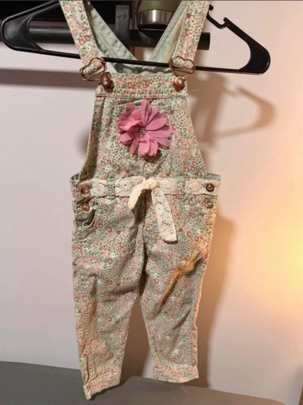 Floral Pink Accent Girls' Overalls - Kids Bottoms